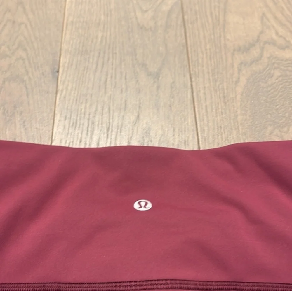 LULULEMON BERRY COLOR ME OMBRE CROPPED LEGGINGS SIZE 8